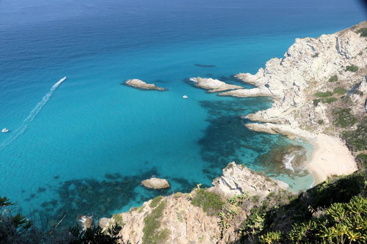 Case Di Berto Capo Vaticano Exteriör bild