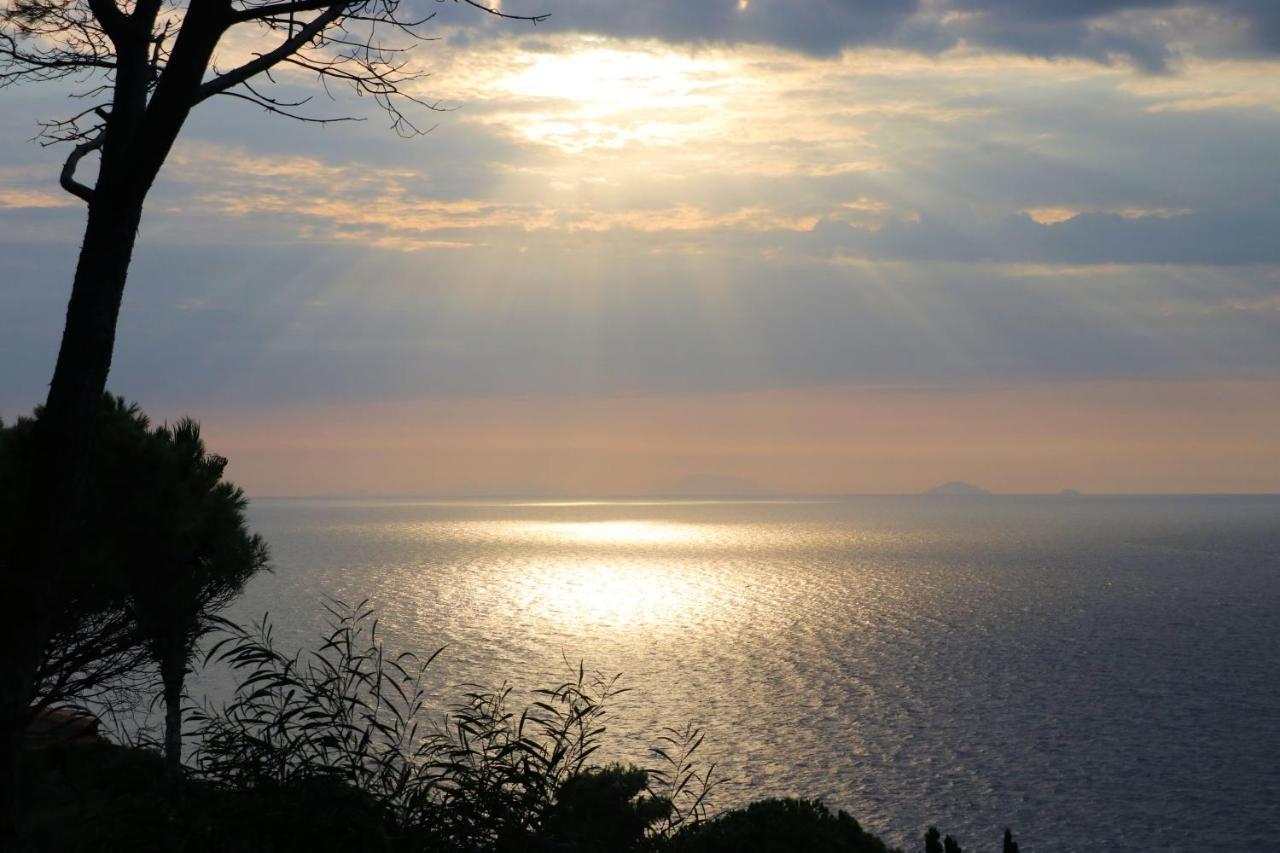 Case Di Berto Capo Vaticano Exteriör bild