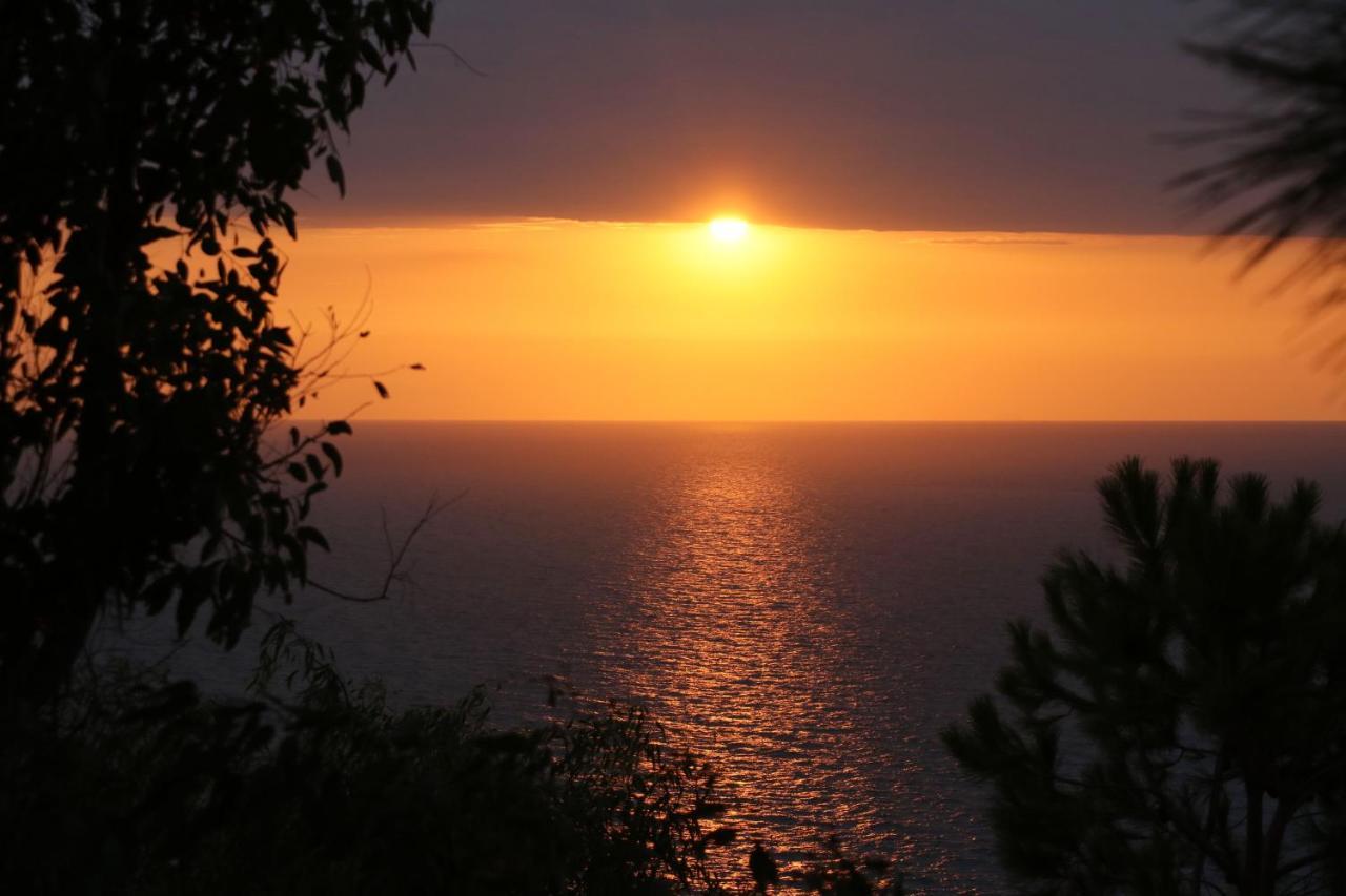 Case Di Berto Capo Vaticano Exteriör bild